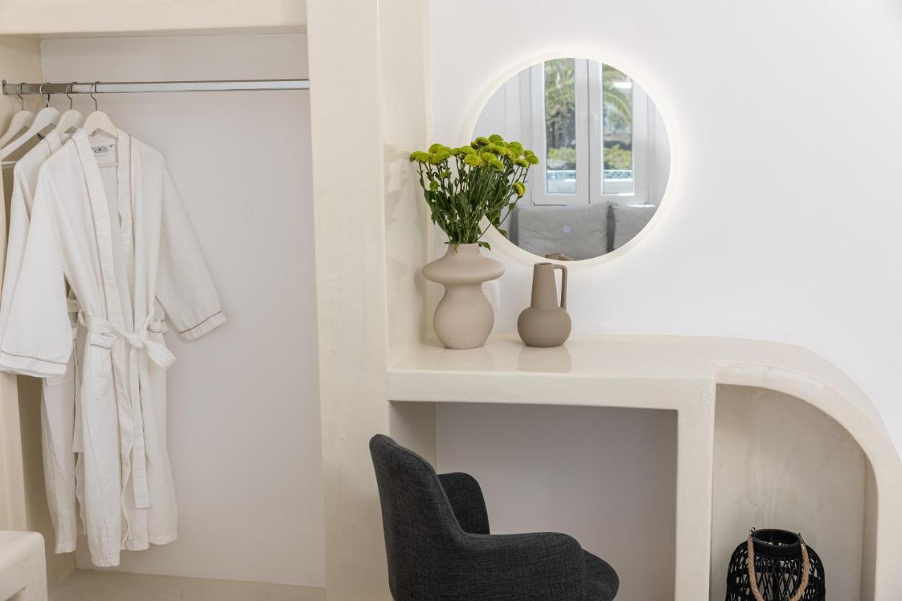 Theophrasti Suites Foinikiá 外观 照片