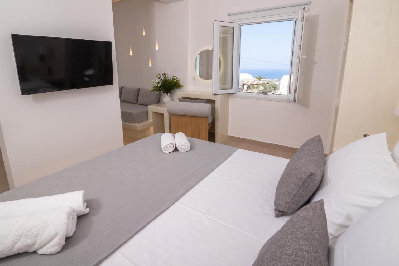 Theophrasti Suites Foinikiá 外观 照片