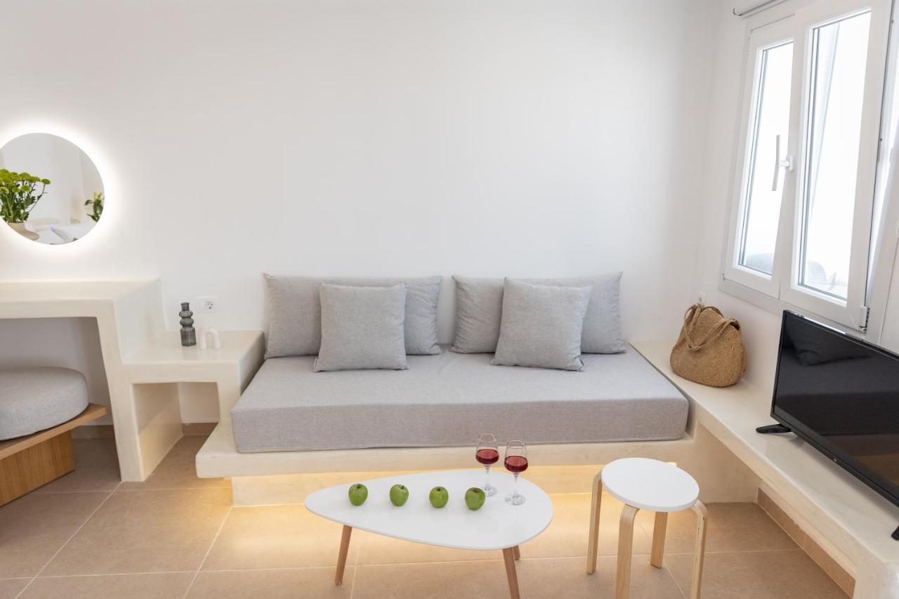 Theophrasti Suites Foinikiá 外观 照片