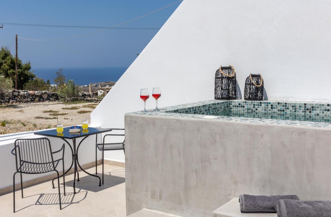 Theophrasti Suites Foinikiá 外观 照片