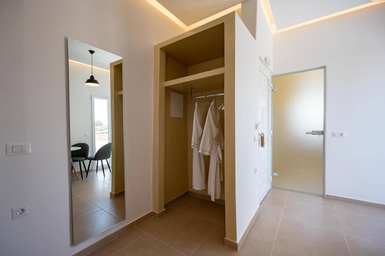 Theophrasti Suites Foinikiá 客房 照片