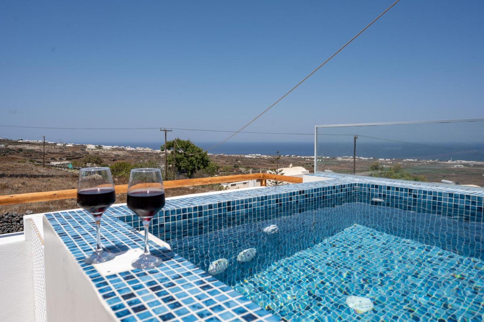 Theophrasti Suites Foinikiá 外观 照片