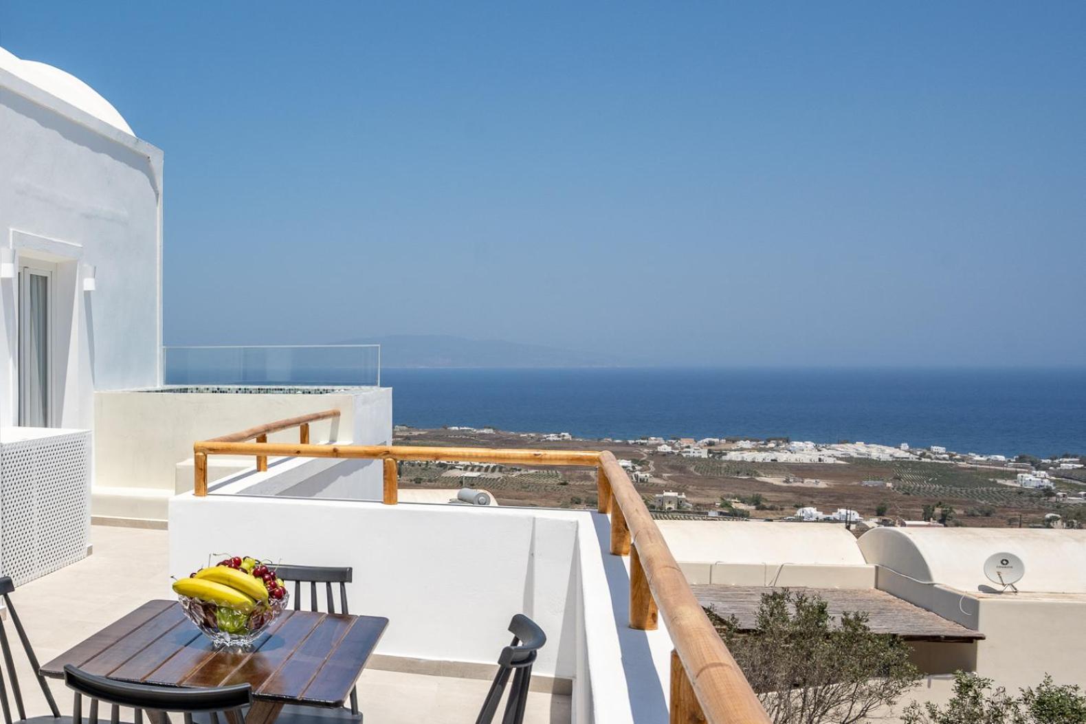 Theophrasti Suites Foinikiá 外观 照片